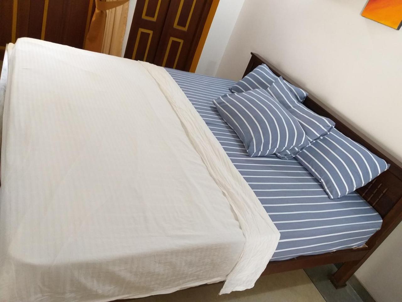 Villa Palm Breeze Polhena Exterior foto